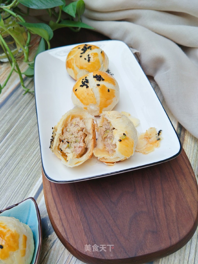 Fresh Meat Moon Cakes recipe