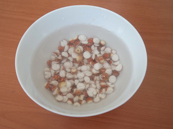 Red Dates and Gorgon Soy Milk recipe