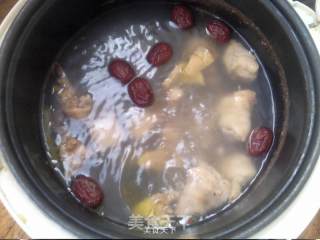 Sea Cucumber Stewed Chicken Drumsticks recipe