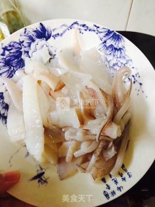 Fresh Squid with Green Pepper recipe