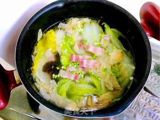 Baby Vegetables, Fungus and Bacon Soup recipe