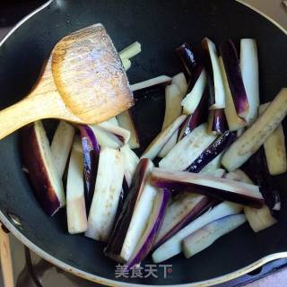 Fish-flavored Eggplant Pot recipe