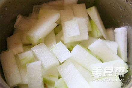 Winter Melon and Clam Soup recipe