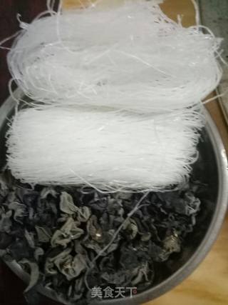 Fungus Vermicelli with Cold Dressing recipe