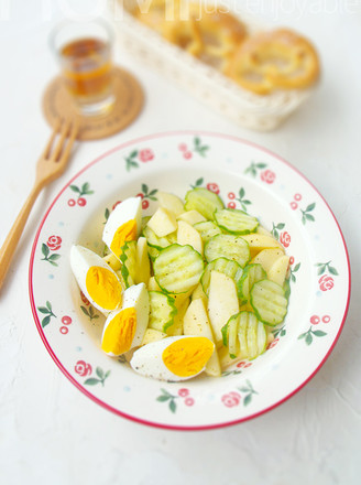 Green Apple Cucumber Salad recipe