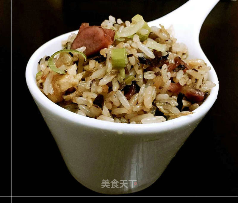 Fried Rice with Sprouts, Sausage and Egg---rich Flavor recipe