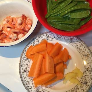 Braised Shrimp with Colorful Seasonal Vegetables recipe