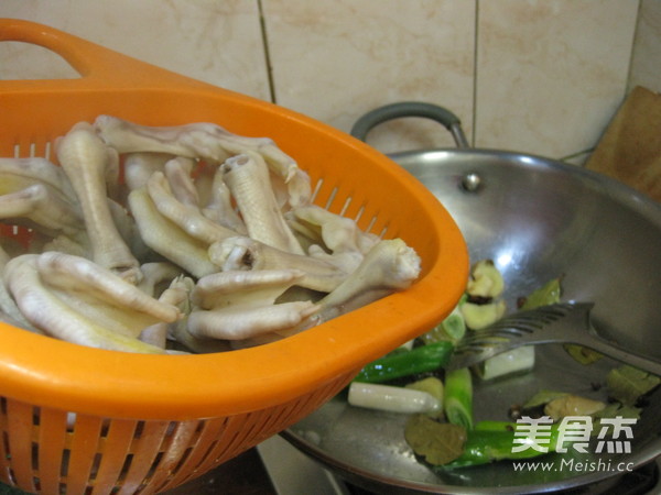 Stewed Duck Feet recipe