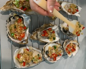 Roasted Oysters with Millet Spicy Garlic recipe