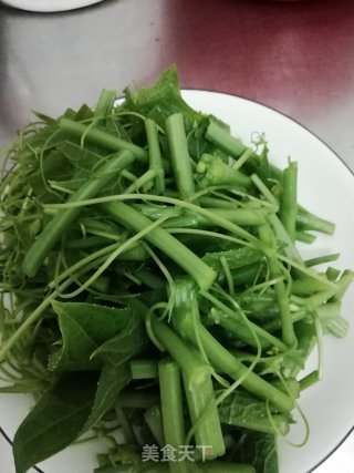 Stir-fried Chayote Seedlings recipe