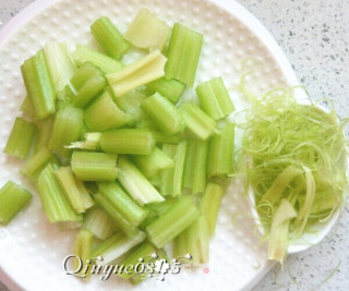 Vegetarian Sauteed Celery and Lily recipe