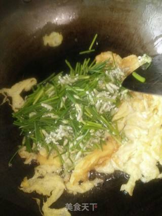 Scrambled Eggs with Chives recipe