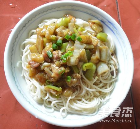 Three Ding Sauce Noodles recipe