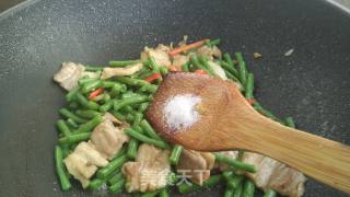 Fried Pork with Carob recipe