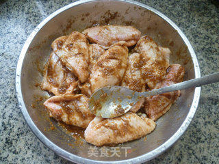 Braised Chicken Wings with Shacha Sauce recipe
