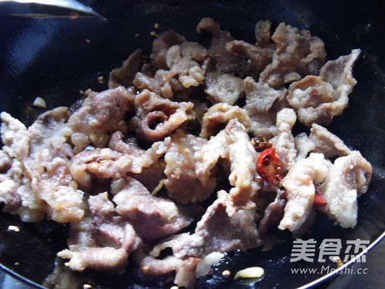 Pork Slices Wrapped in Hot Pepper Pot recipe