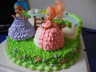 Three-dimensional Barbie Cake recipe