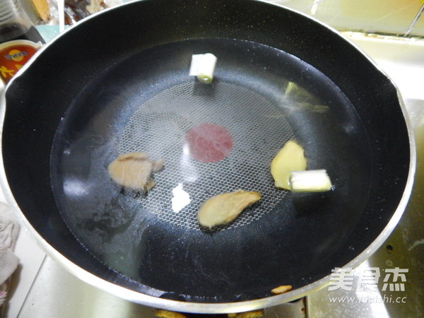 Fish Fillet Mandarin Duck Hot Pot recipe