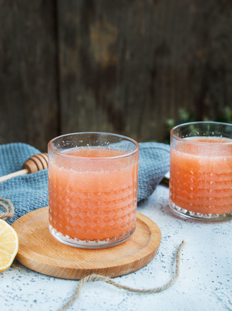 Refreshing Strawberry Cocktail recipe