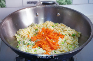 Garlic Egg Fried Rice recipe