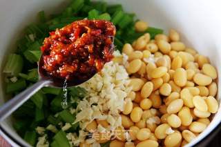 Celery Mixed with Soybeans recipe