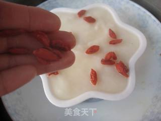 [winter Healthy Vegetables]-chinese Wolfberry and Yam Steamed Cake recipe