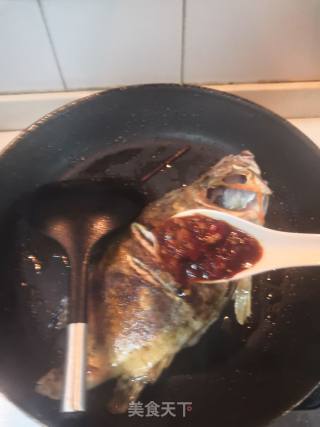 Home Cooking-braised Mandarin Fish in Brown Sauce recipe