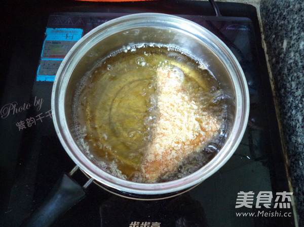 Guangdong Purple Sweet Potato Bread Corner recipe