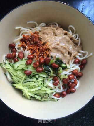 Cold Noodles with Scallion Oil and Sesame Sauce recipe