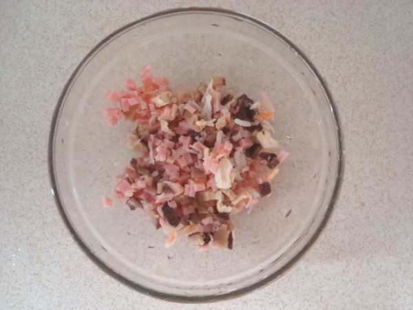 Scallops, Mushrooms, Shrimp and Ham Intestines recipe