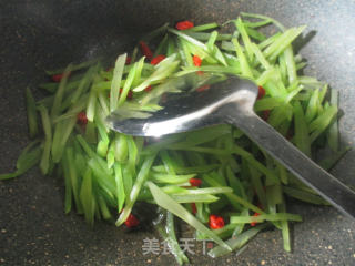 Goji Berry Lettuce recipe