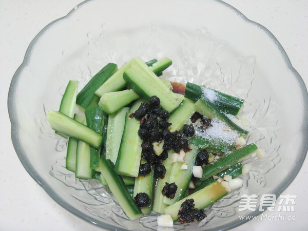 Cucumber with Tempeh recipe