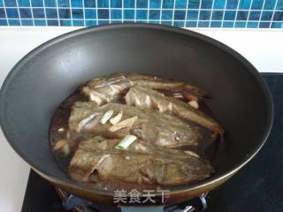 Braised Braided Fish in Brown Sauce recipe