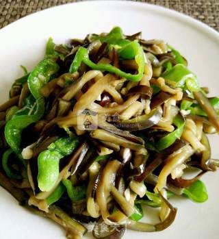 Eggplant Strips with Garlic and Green Pepper recipe