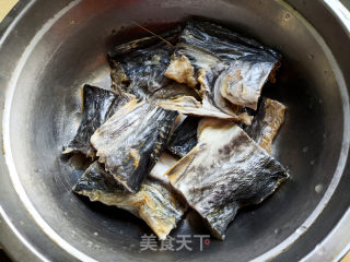 Steamed Spanish Mackerel with Radish recipe