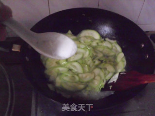 Zucchini Scrambled Eggs recipe