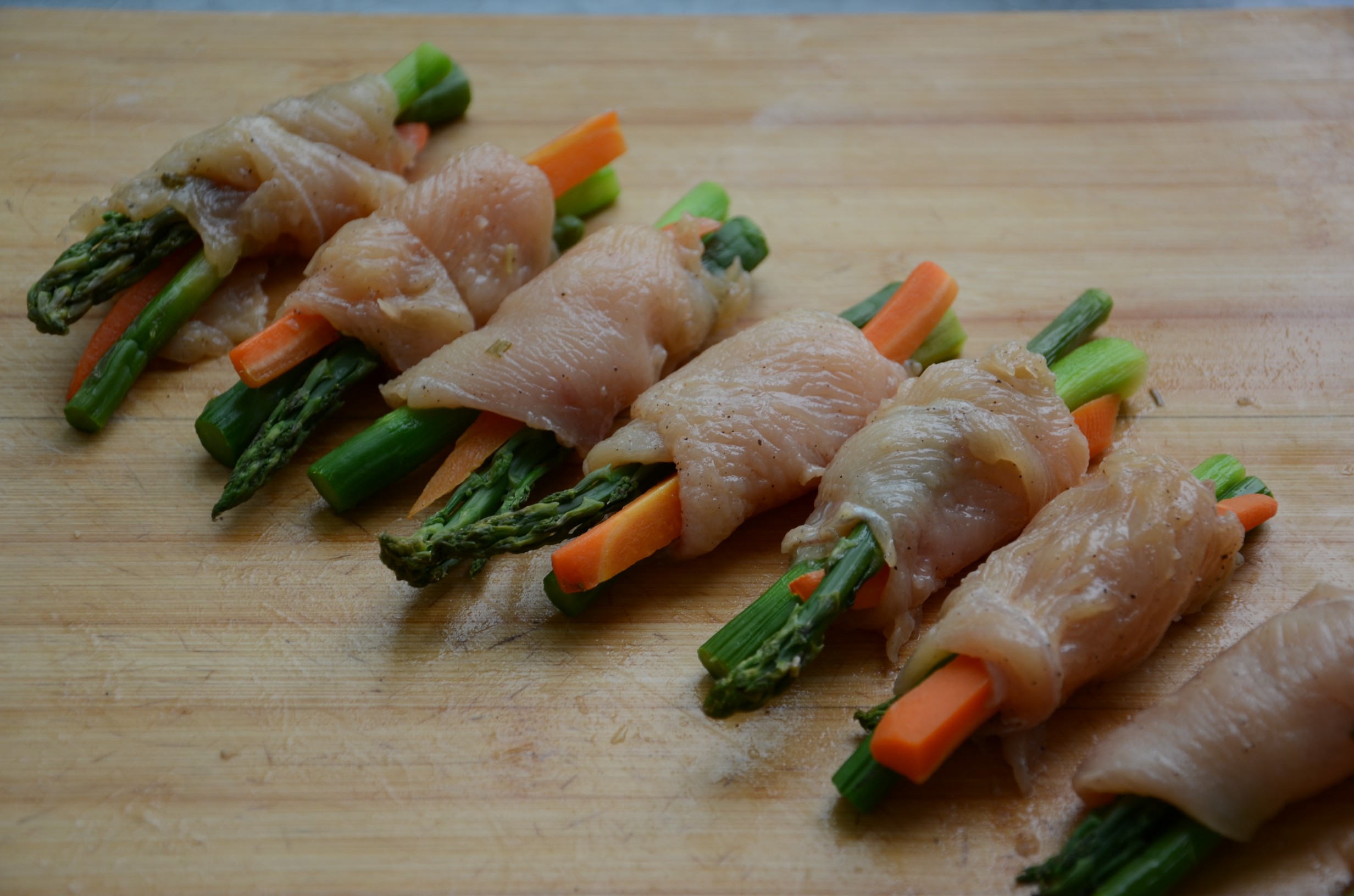 Asparagus and Chicken Breast Rolls recipe
