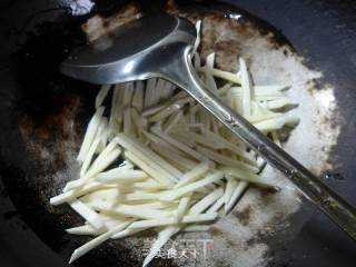 Fried Noodles with Mustard and Rice Noodles recipe