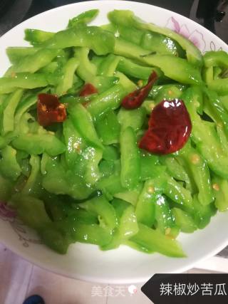 Stir-fried Bitter Gourd with Chili recipe