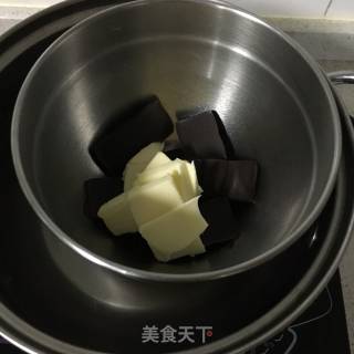 Chocolate Crackle Cookies recipe