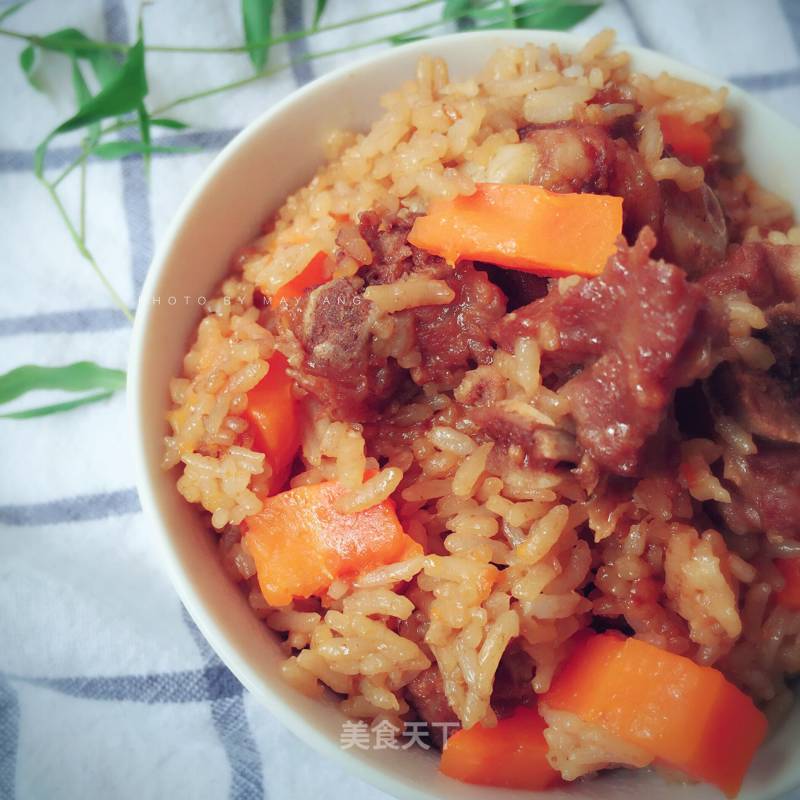 Braised Rice with Garlic and Carrot Ribs