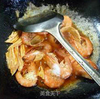 Shrimp with Yuba and Spicy Sauce recipe