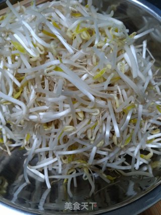 #trust之美# Fried Bean Sprouts with Anchovies recipe