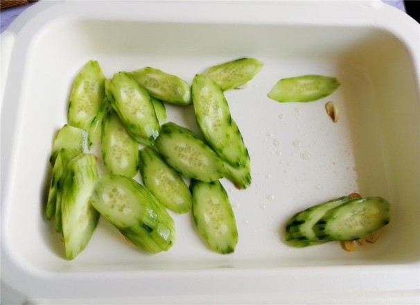 Cucumber Preserved Egg Soup recipe