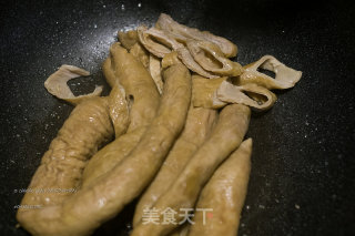 Three Treasures Marinated in Summer Honey Lees-duck Tongue, Wing Tip, Pig Intestines recipe