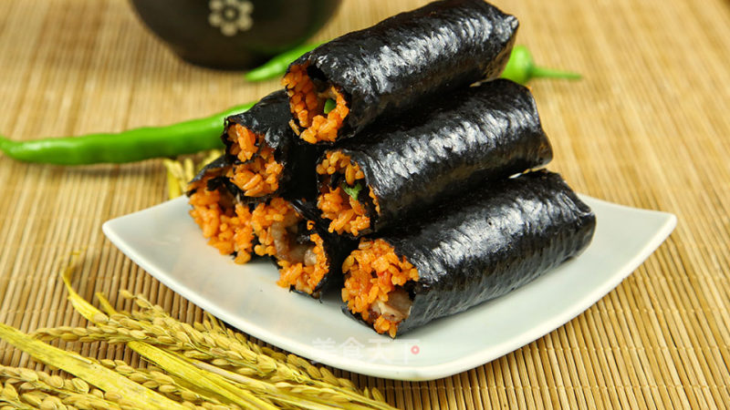 Korean Pork and Seaweed Rolled Rice is So Delicious recipe
