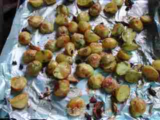 Spicy Roasted Baby Potatoes recipe