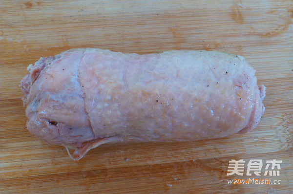 Fragrant Chicken Roll recipe