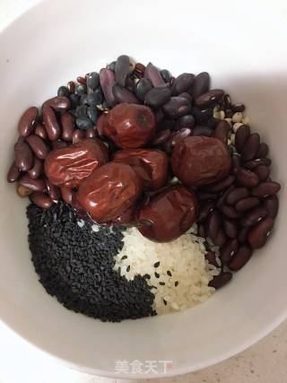 Mixed Rice and Red Dates Porridge recipe