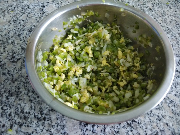 Green Pepper and Egg Dumplings recipe